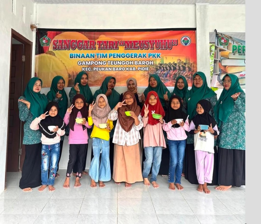 Sanggar Seni " MEUSYUHU" Binaan Tim Penggerak PKK